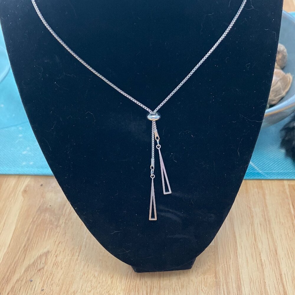 Silver Lariat with Sliding Length Adjuster  EUC